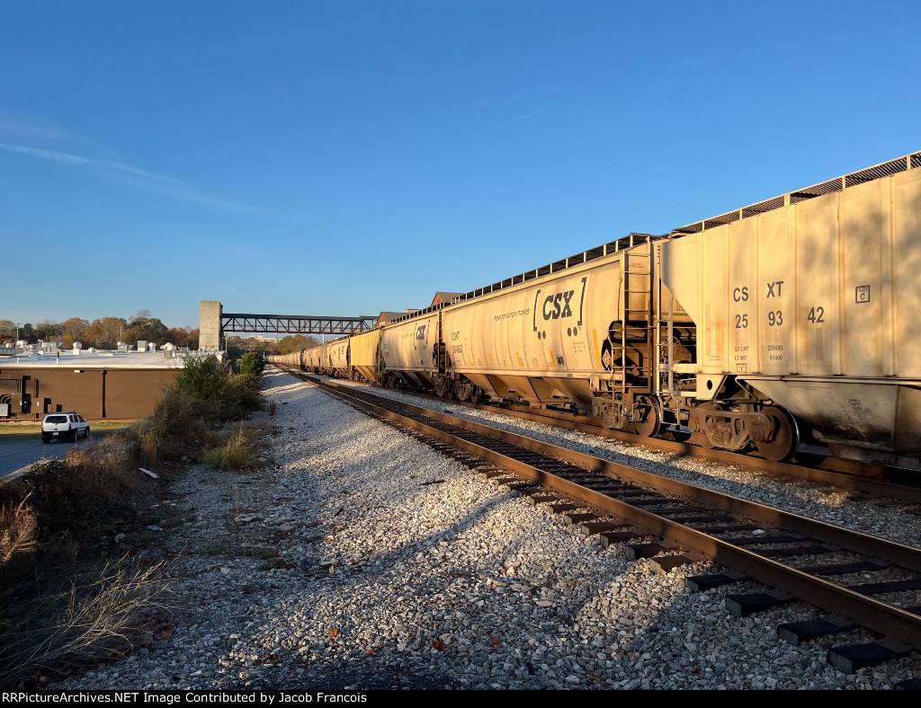 CSXT 261083